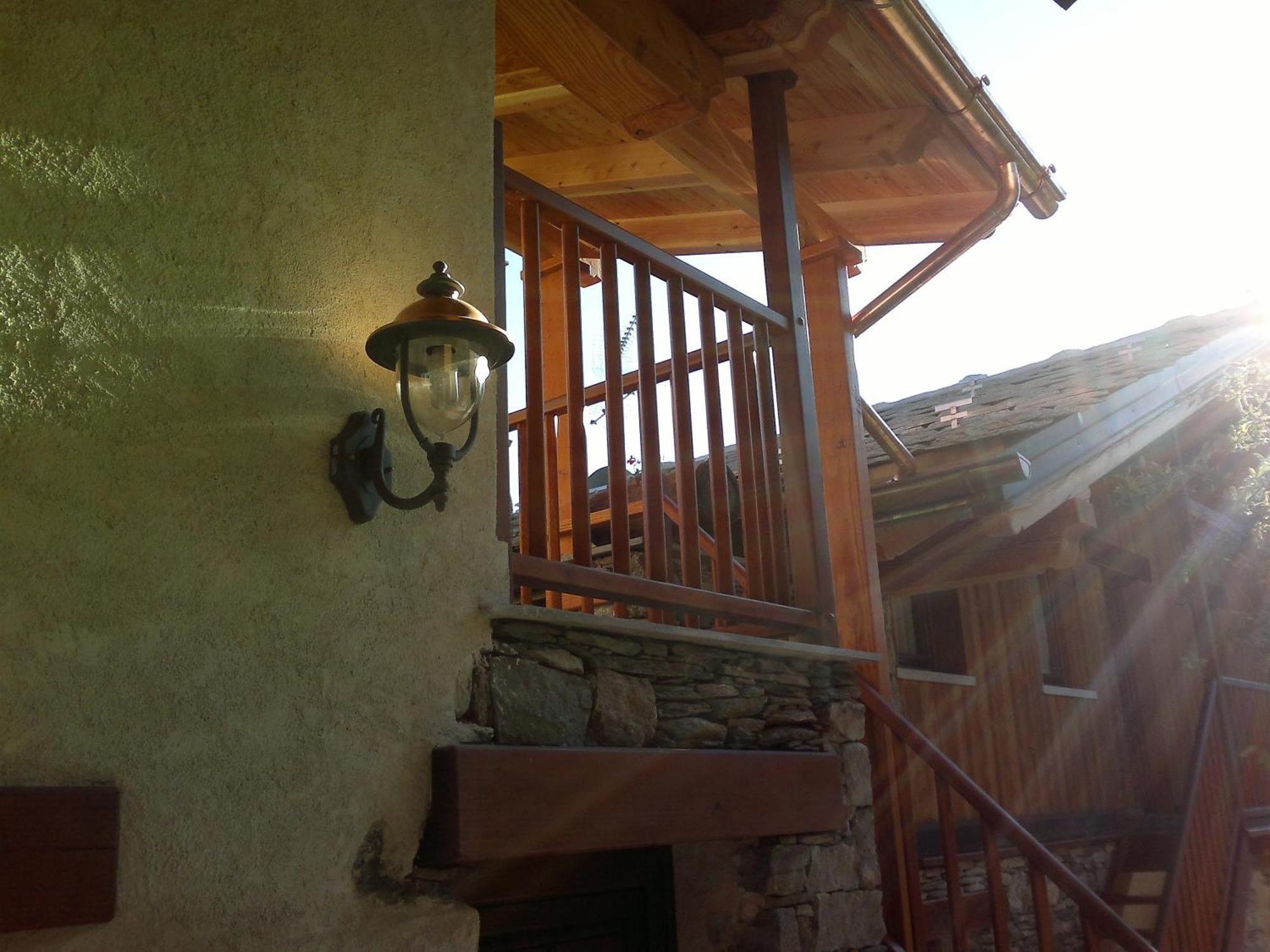 Eco Chalet Maison Dominique Challand-Saint-Anselme Exterior foto